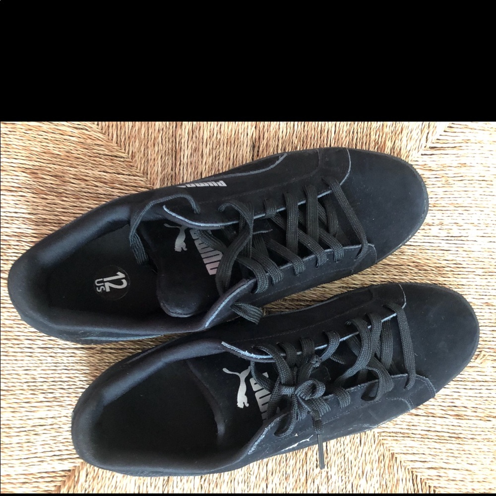 Men’s puma low top classics size 12